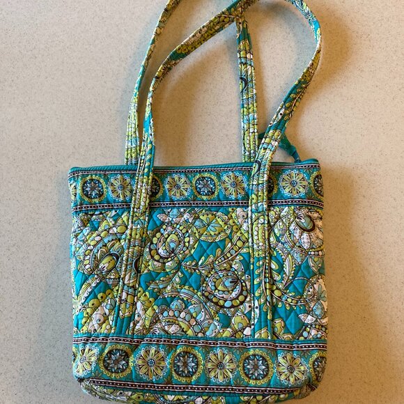 Vera Bradley Peacock Villager 9 Pocket Shoulder Bag Made in USA - Picture 4 of 16